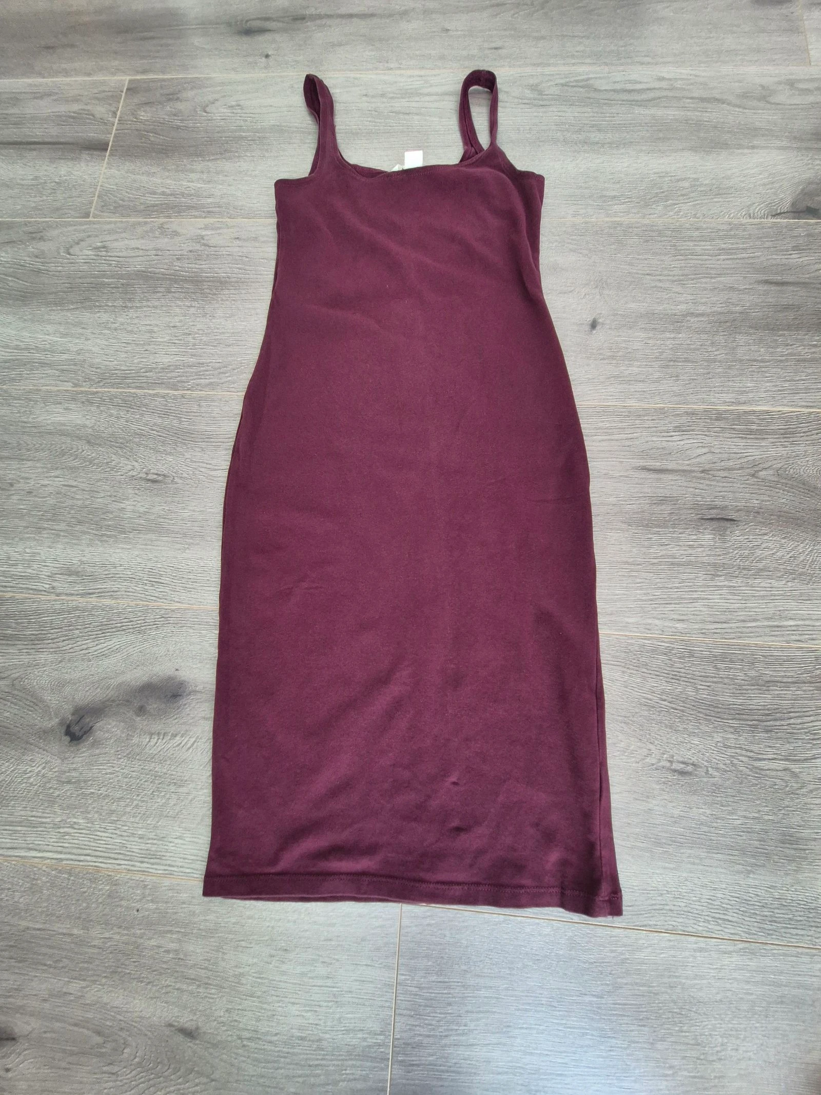 H&M Basic Bordeauxrode Bodycon Midi Jurk met Bandjes | Maat S